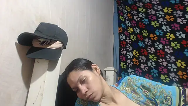 ELIZABET2- online show from February 2026 11:42:02 PM