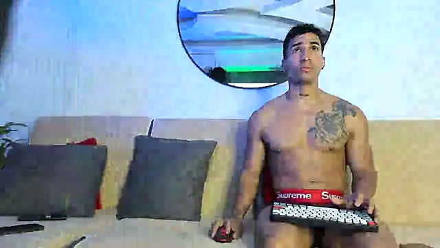 jamesshot online show from June 2026 03:30:02 AM