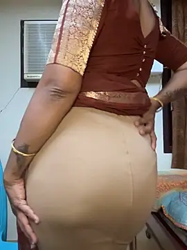 TeddyLover5 online show from March 2026 05:56:01 PM