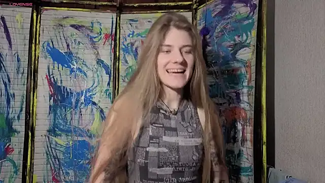 Adell Love online show from April 2026 03:09:01 PM