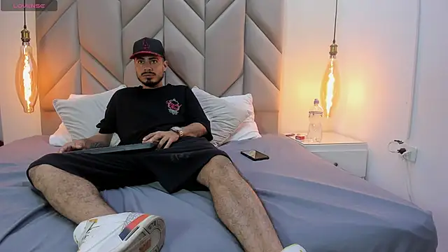 MatthewCullen online show from April 2026 07:08:01 PM