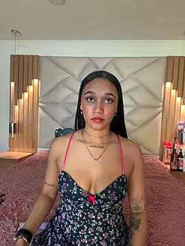 coraline vera online show from April 2026 07:28:01 PM