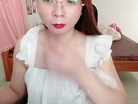 Snapshot of BabyDoll1999 chatting on May 2026 02:30:01 AM BabyDoll1999 online show from May 2026 02:30:01 AM