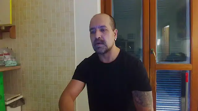 AMIRDIB2025 online show from March 2026 05:08:01 PM