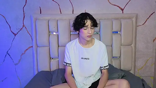 SthepanodiMonaco online show from March 2026 03:45:02 AM