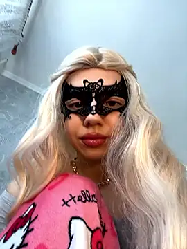 s4rah online show from March 2026 08:53:02 AM