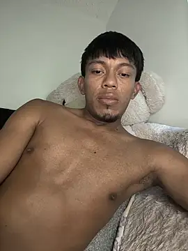 santinaughty online show from July 2026 09:17:02 PM