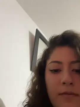 kayla lumin online show from December 2025 04:18:02 AM