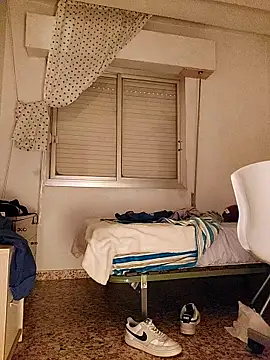 OnlyOneMen online show from April 2026 05:13:01 AM