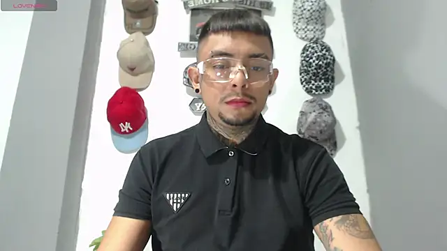 Snapshot of BASTIAN_NICOLAS_ chatting on February 2026 03:58:01 AM BASTIAN NICOLAS online show from February 2026 03:58:01 AM