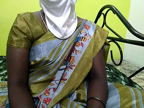 Snapshot of tamil_sumathi chatting on July 2026 05:24:01 AM tamil sumathi online show from July 2026 05:24:01 AM