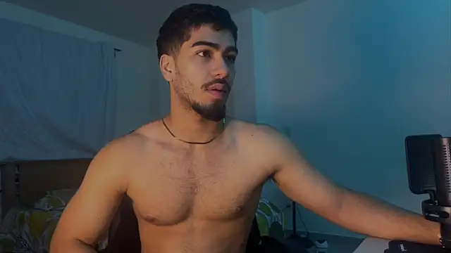 Franco banderas online show from March 2026 11:35:01 AM