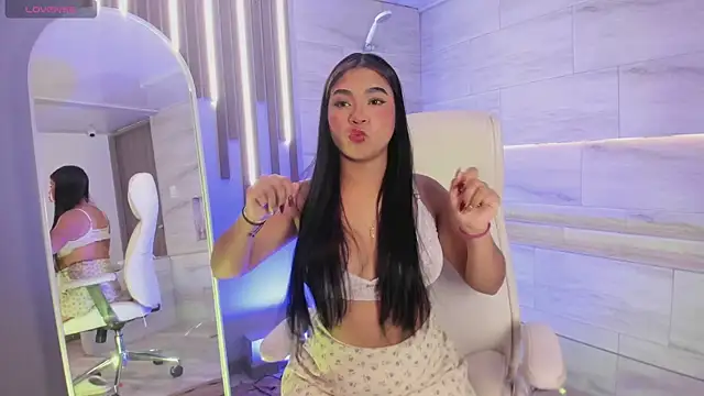 Mylarossi online show from February 2026 03:49:02 PM