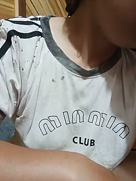 Evelyn-n online show from June 2026 10:46:01 PM