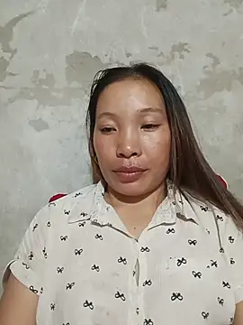 Evelyn-n online show from July 2026 12:36:02 PM
