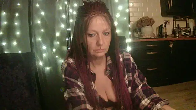 pixxiexo online show from March 2026 12:26:02 AM