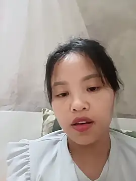 Snapshot of Pretty-haert chatting on June 2026 04:44:01 AM Pretty-haert online show from June 2026 04:44:01 AM