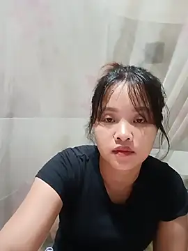 Snapshot of Pretty-haert chatting on July 2026 02:32:02 PM Pretty-haert online show from July 2026 02:32:02 PM