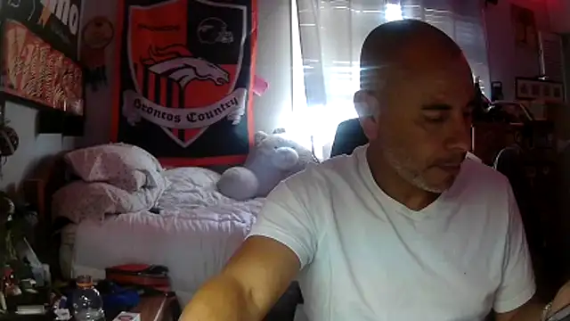 Snapshot of ValuedConcept687 chatting on June 2026 02:01:01 AM ValuedConcept687 online show from June 2026 02:01:01 AM