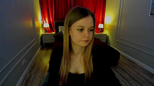 MidnighteAura online show from March 2026 03:35:02 AM