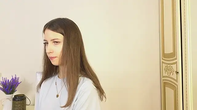 UmbraElyon online show from March 2026 07:45:01 AM