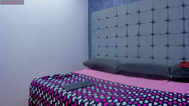 Messy Karol  online show from February 2026 02:13:01 PM