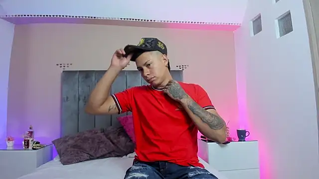 kaylaa sex online show from February 2026 01:42:01 PM