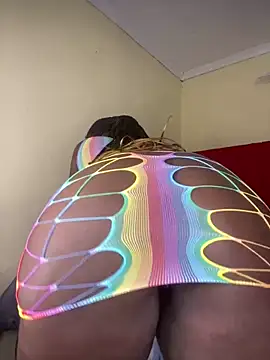 GiantClithpee online show from April 2026 09:58:02 AM