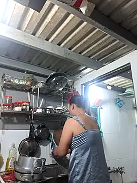 felicity chloe online show from April 2026 09:29:01 AM