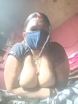 Your-shreya143 online show from January 2026 05:33:01 AM