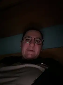 Dana92va online show from April 2026 03:37:01 PM