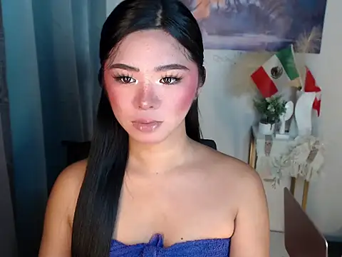 Snapshot of voganmarie chatting on June 2026 12:47:01 AM voganmarie online show from June 2026 12:47:01 AM