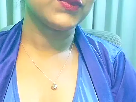 Spit queenC for you online show from July 2026 10:02:02 AM