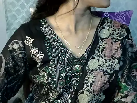 Shab M online show from March 2026 04:34:01 PM