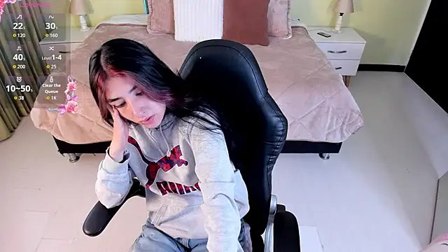 Celeste Rous   online show from June 2026 12:22:02 PM