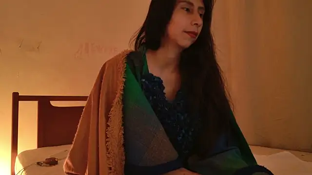 Snapshot of MoonLipsON- chatting on July 2026 03:23:01 AM MoonLipsON- online show from July 2026 03:23:01 AM