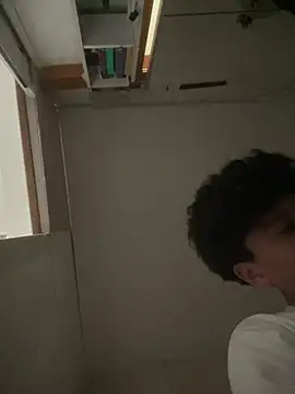 hungspanishtwink online show from April 2026 09:06:01 AM