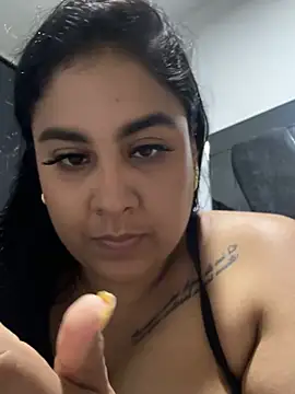 Snapshot of YenthCorona chatting on July 2026 01:19:02 AM YenthCorona online show from July 2026 01:19:02 AM