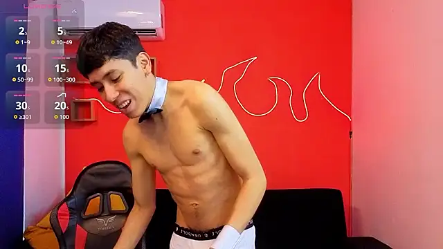 Neo Twink online show from March 2026 07:10:01 PM