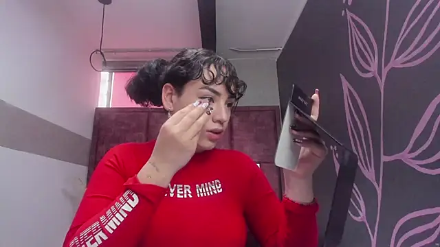 Kiara Fox   online show from April 2026 09:37:02 PM