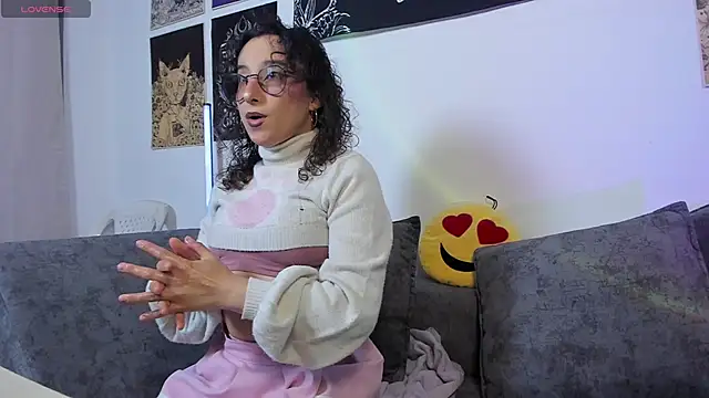 Snapshot of little__ammy chatting on June 2026 11:14:01 PM little ammy online show from June 2026 11:14:01 PM