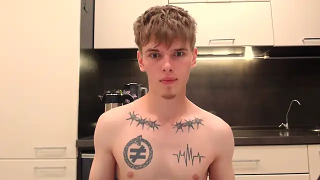 Fredd Xanders online show from July 2026 07:02:02 PM