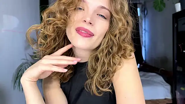 Snapshot of Miss_Monroe chatting on February 2026 06:45:02 AM Miss Monroe online show from February 2026 06:45:02 AM