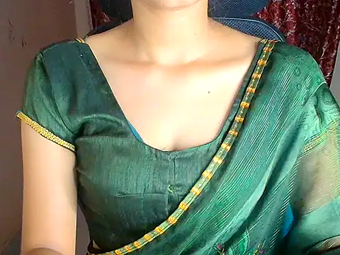 Snapshot of Sexy_Sanaya2 chatting on July 2026 06:01:02 PM Sexy Sanaya2 online show from July 2026 06:01:02 PM