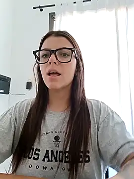 lililovexx online show from February 2026 01:29:02 PM