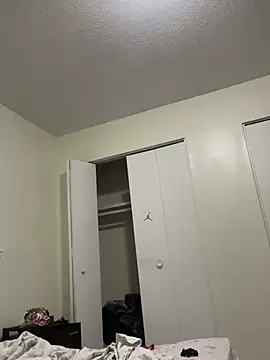 Hornystuff online show from April 2026 08:15:01 AM