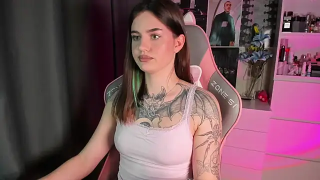 NikkieKitty online show from March 2026 04:10:02 PM