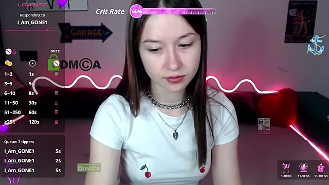 Snapshot of Bellaa_Dream1 chatting on May 2026 06:35:02 PM Bellaa Dream1 online show from May 2026 06:35:02 PM