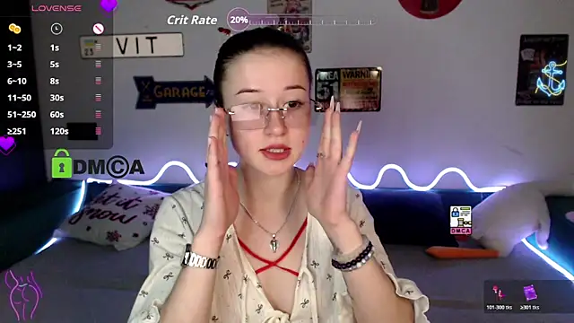 Snapshot of Bellaa_Dream1 chatting on May 2026 06:48:02 PM Bellaa Dream1 online show from May 2026 06:48:02 PM