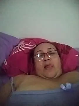 Nini Love  online show from April 2026 08:23:01 PM